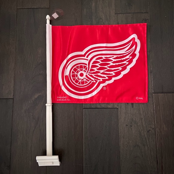 NHL | Detroit Red Wings Car Flag - Picture 1 of 1